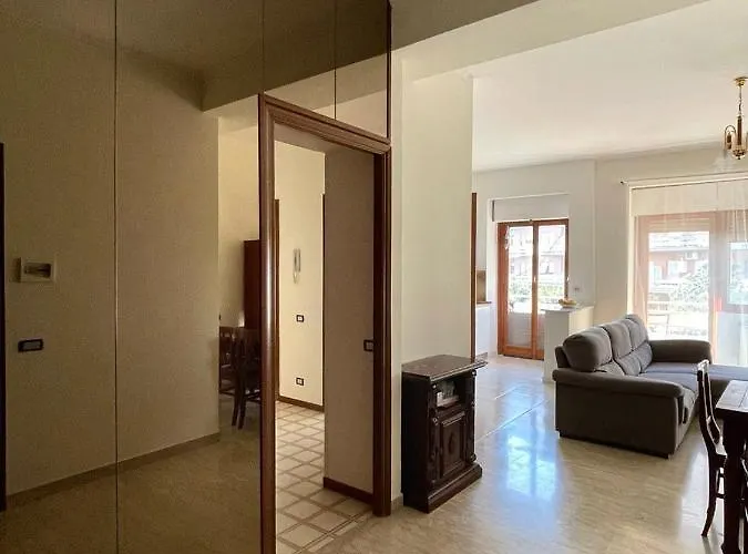 Sunny House דירה